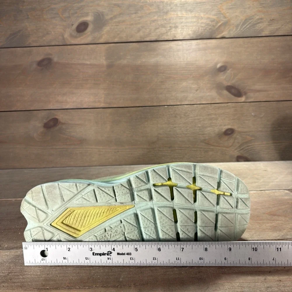 hoka one mach 5 womens size 7 shoes green athletic running sneakers